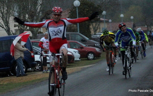 première victoire pour le CS Casteljalousain